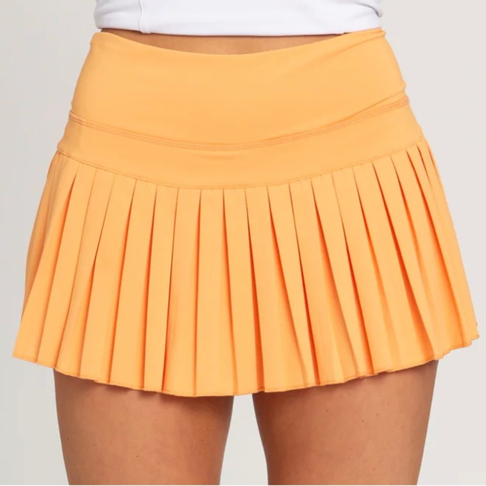 Gold Hinge sunrise orange tennis skirt NWT - M